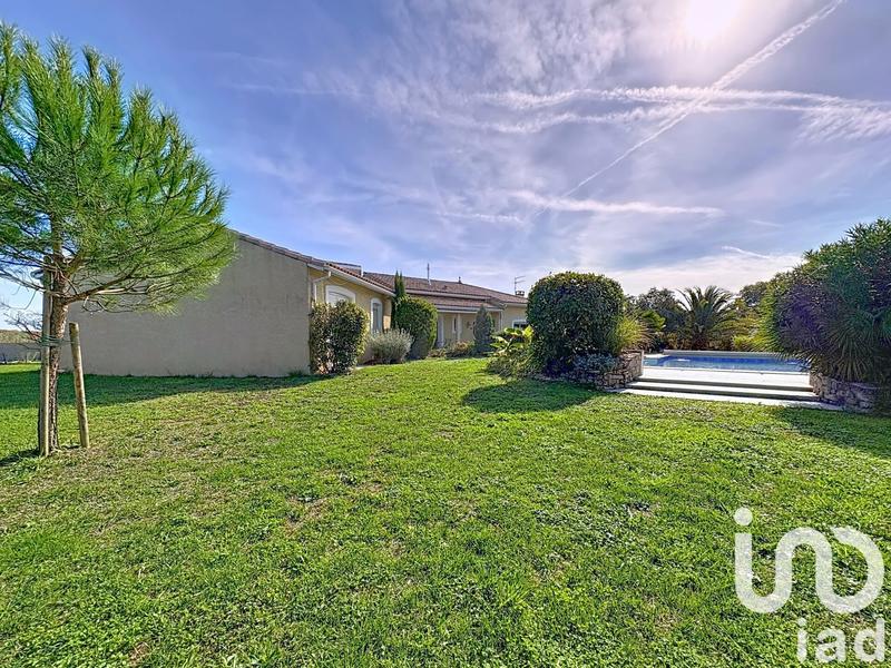 Maison - 204 m² - 7 pièces