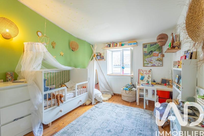 Appartement - 90 m² - 3 pièces