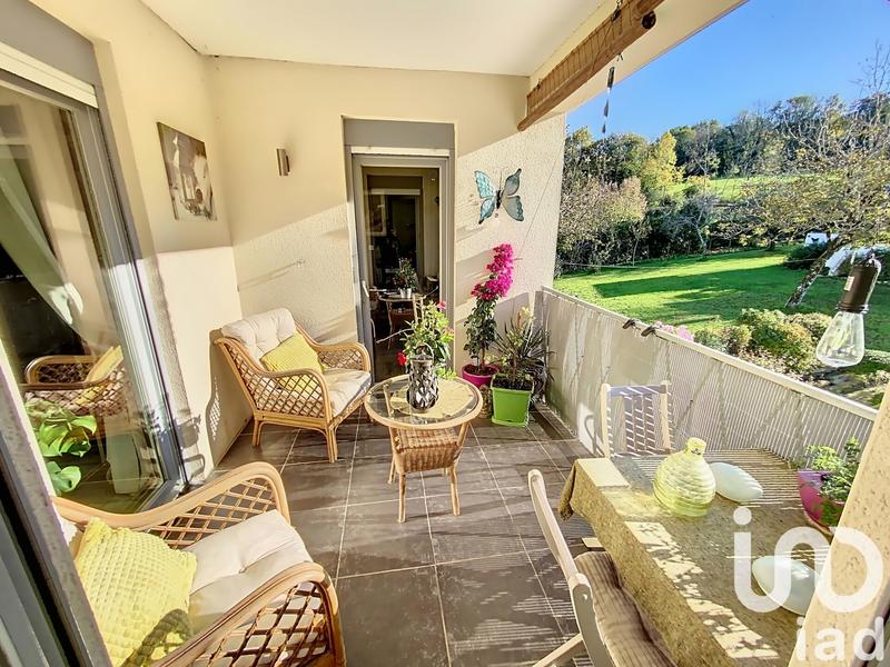 Maison - 208 m² - 9 pièces