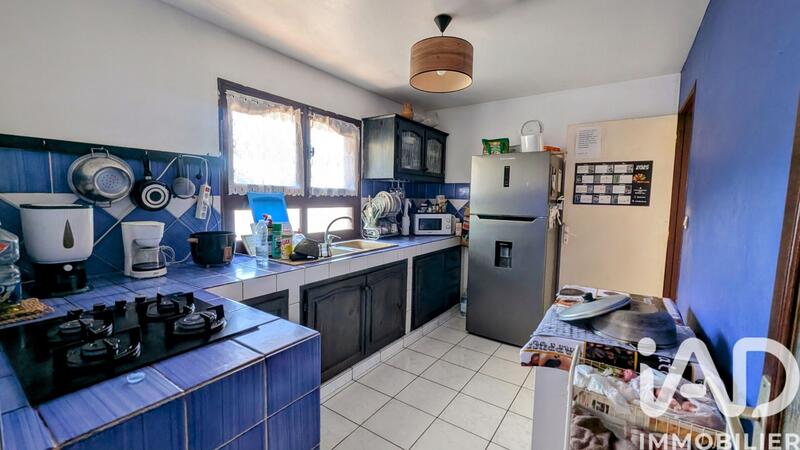 Maison - 98 m² - 4 pièces