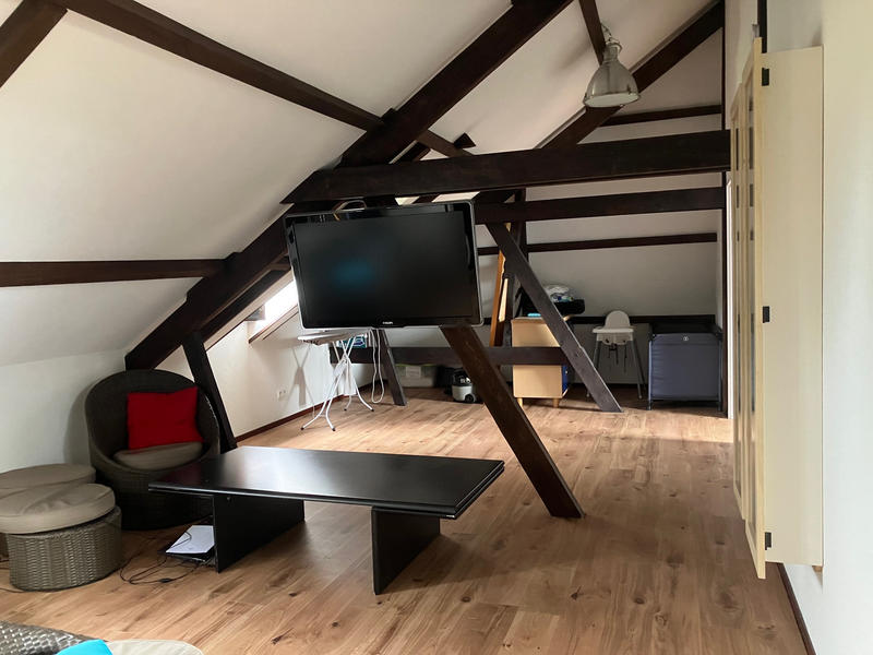 Maison - 220 m² - 8 pièces