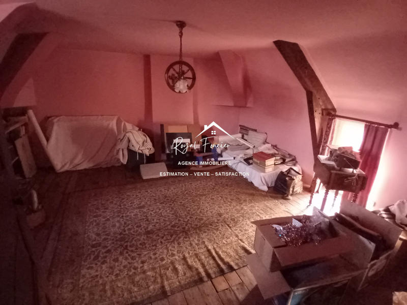 Maison ancienne - 215 m² - 8 pièces