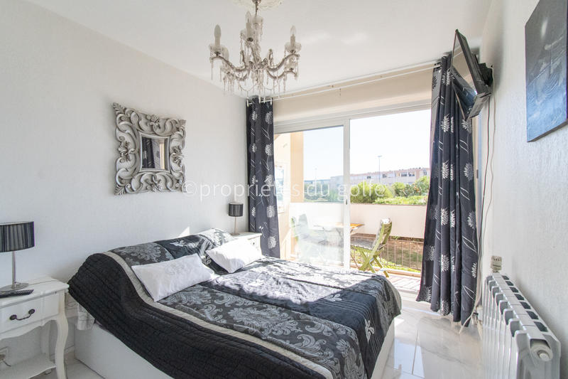 Appartement - 98 m² - 5 pièces