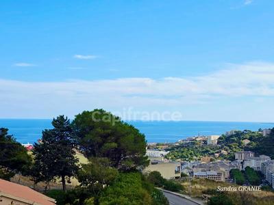 Maison - 353 m² - 10 pièces