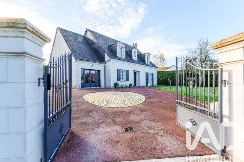 Maison - 175 m² - 8 pièces