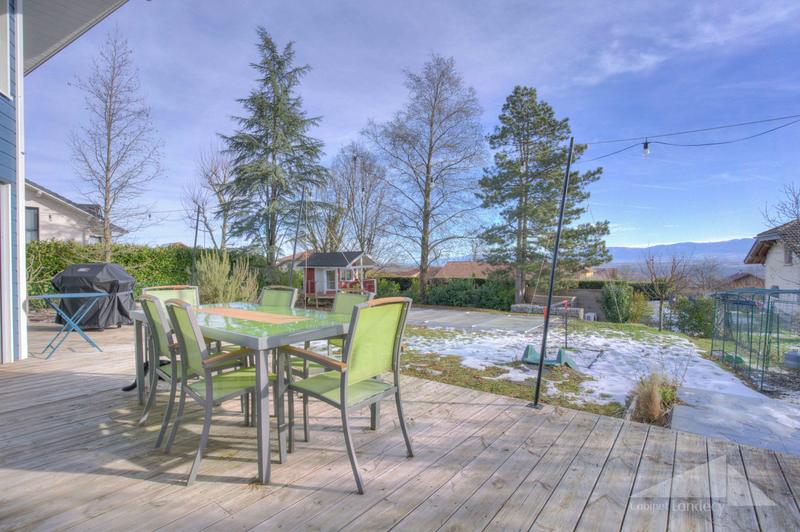 Maison contemporaine - 111 m² - 5 pièces