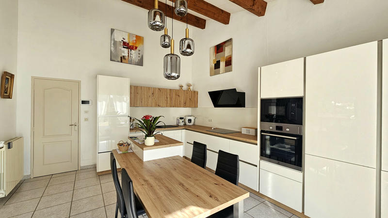 Maison - 155 m² - 7 pièces