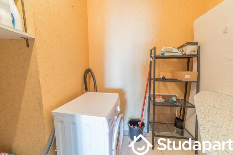 Chambre - 15 m² - 1 pièce