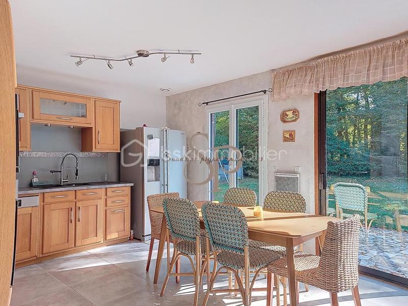 Pavillon - 125 m² - 7 pièces