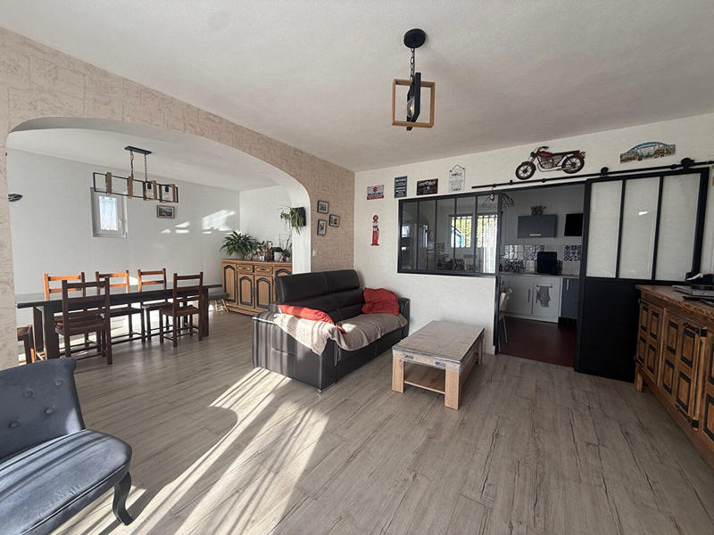 Maison - 115 m² - 6 pièces