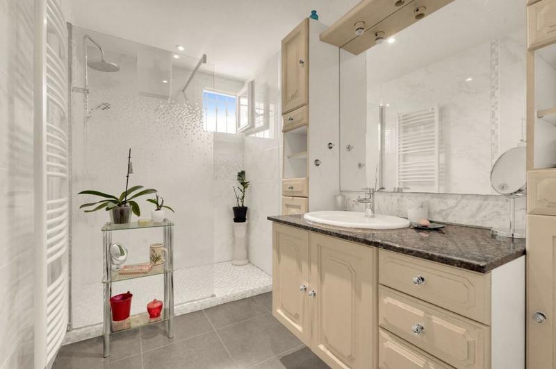 Maison - 148 m² - 6 pièces