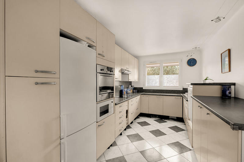 Maison - 148 m² - 6 pièces