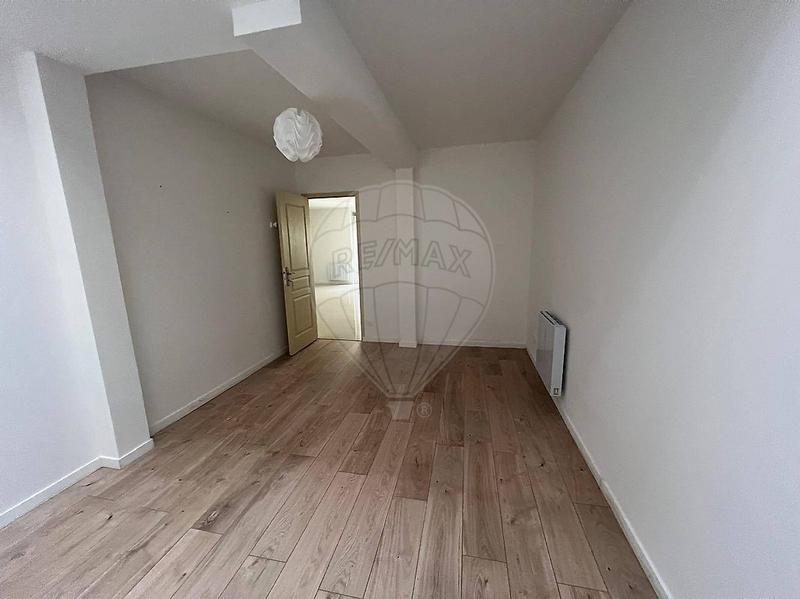 Appartement - 99 m² - 5 pièces