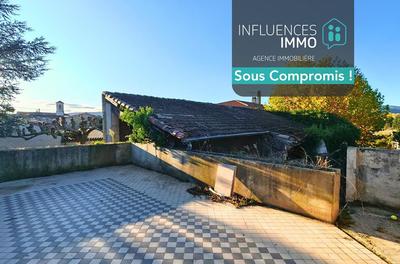 Maison - 196 m² - 9 pièces