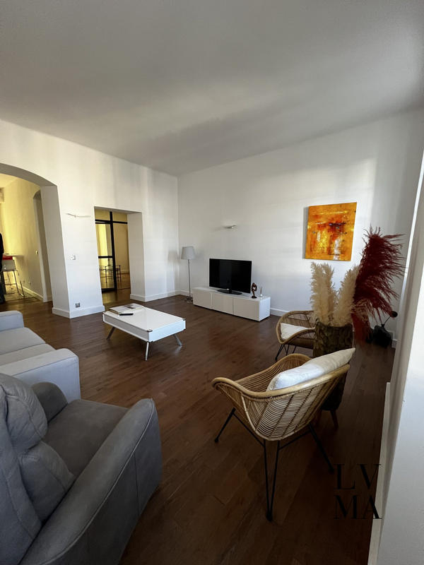 Appartement - 117 m² - 3 pièces