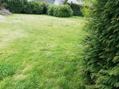 Terrain constructible - 636 m²
