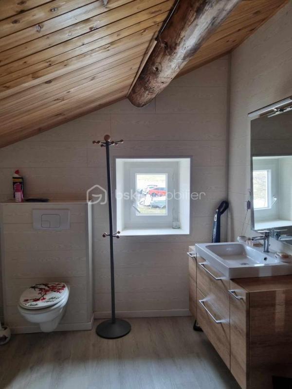 Corps de ferme - 574 m² - 15 pièces