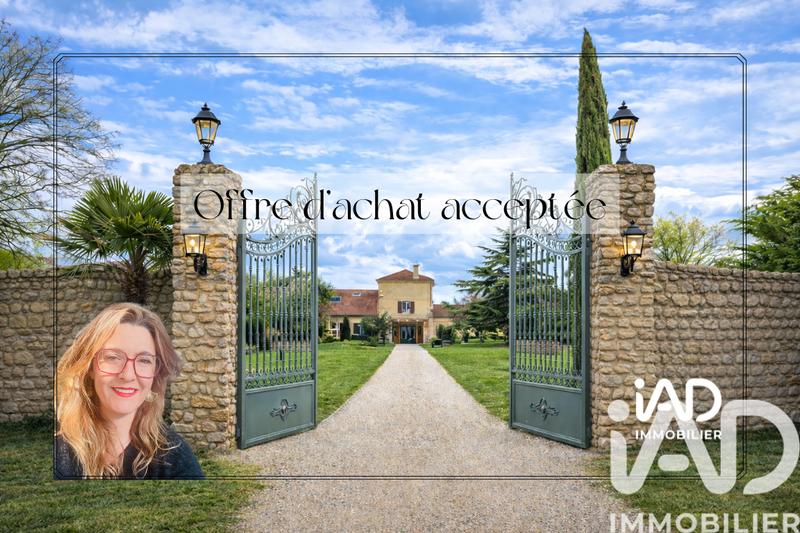 Maison - 315 m² - 10 pièces