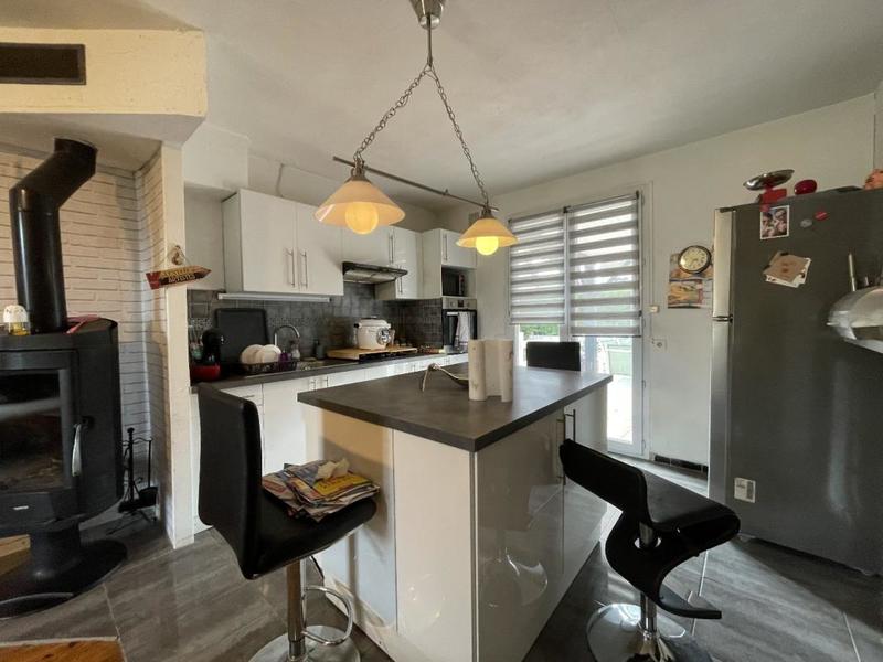 Maison - 130 m² - 7 pièces