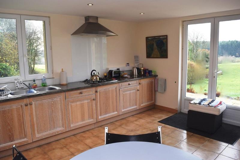 Maison - 245 m² - 10 pièces