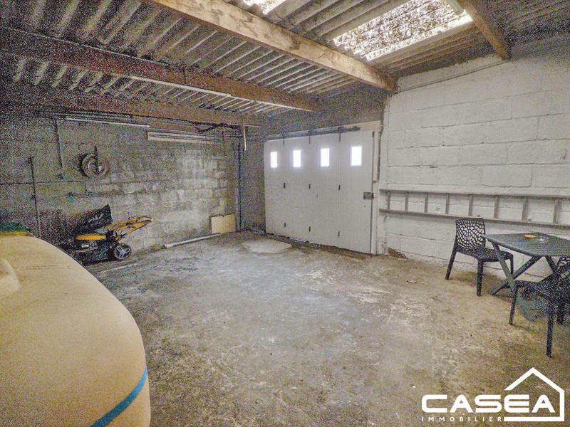 Maison traditionnelle - 83 m² - 4 pièces