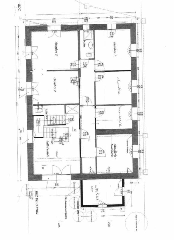 Maison - 242 m² - 7 pièces