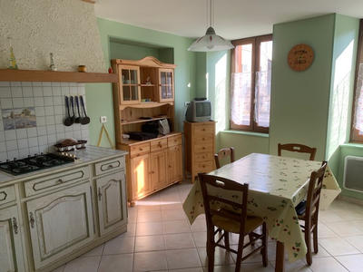 Maison - 150 m² - 8 pièces