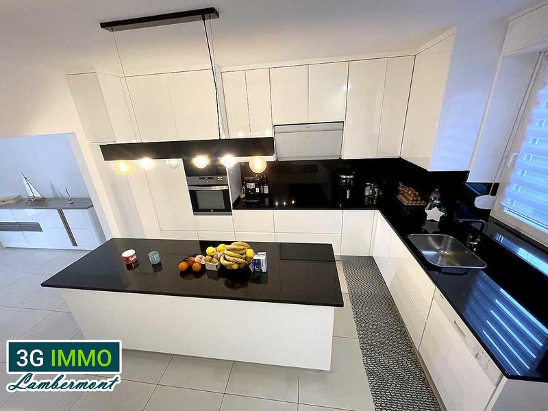 Maison - 115 m² - 7 pièces