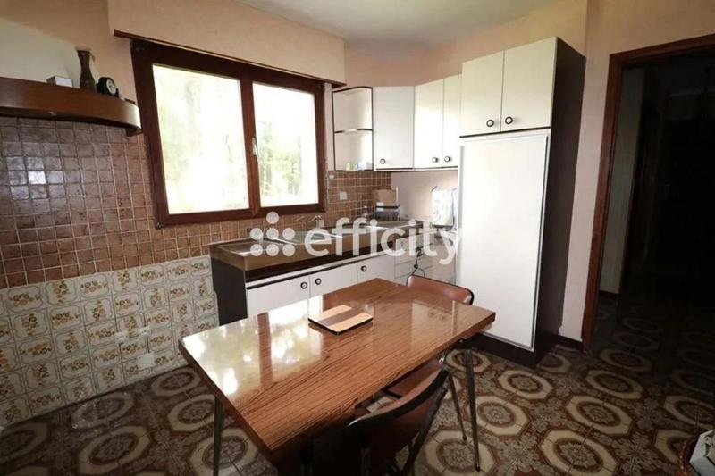 Maison - 190 m² - 7 pièces