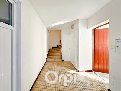 Immeuble - 77 m² - 2 pièces