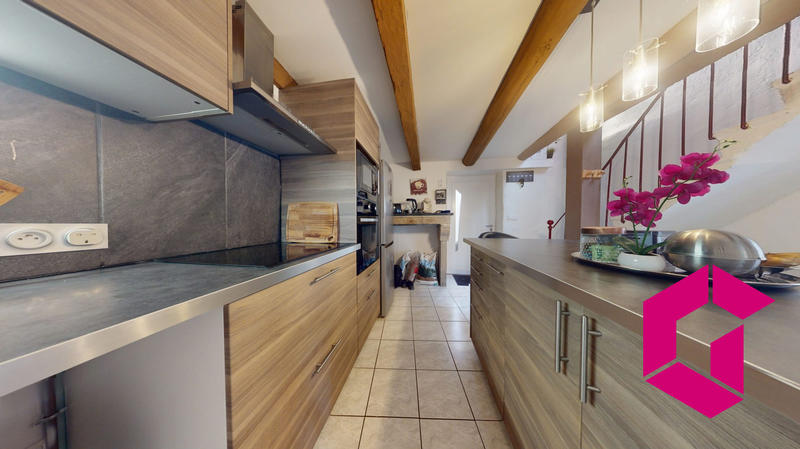 Maison - 114 m² - 6 pièces