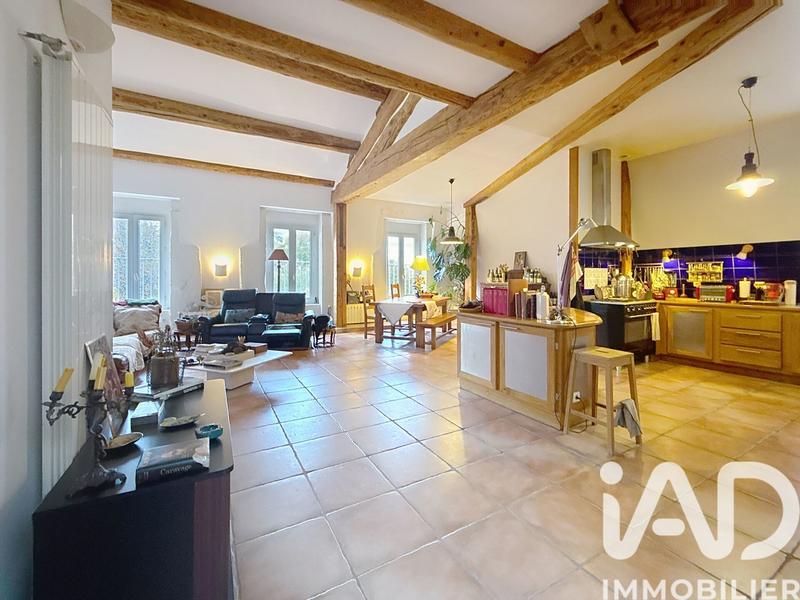 Appartement - 200 m² - 5 pièces