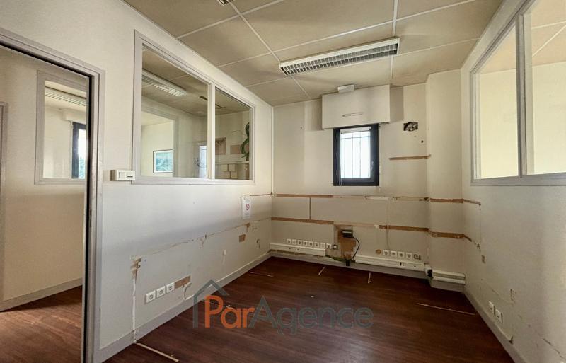 Local commercial - 140 m²