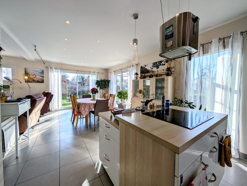 Maison - 89 m² - 4 pièces