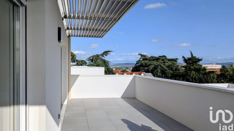 Appartement - 121 m² - 4 pièces