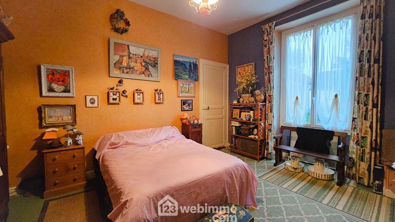 Immeuble - 269 m² - 11 pièces