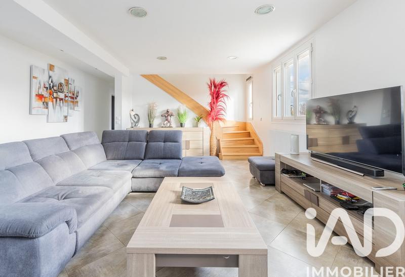 Maison - 116 m² - 6 pièces