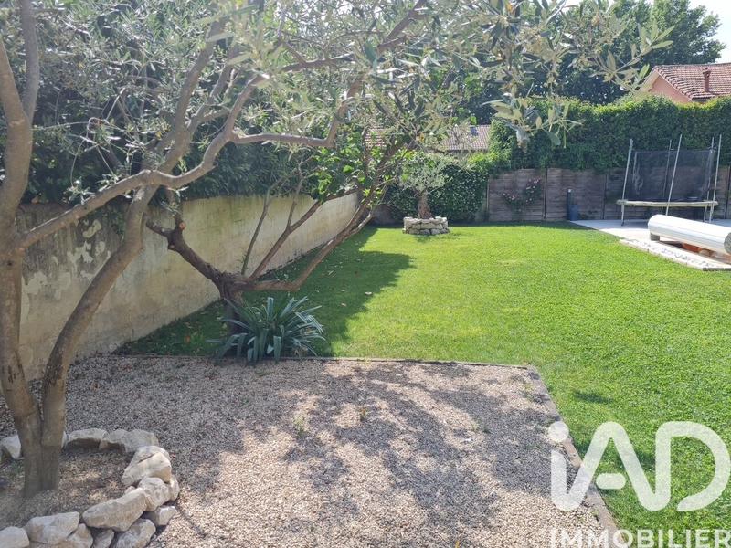 Maison - 177 m² - 8 pièces