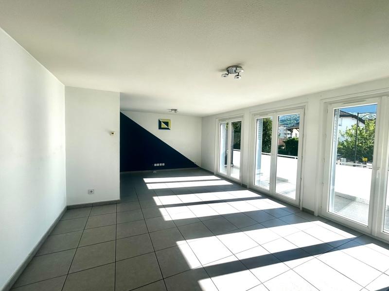 Appartement - 77 m² - 4 pièces