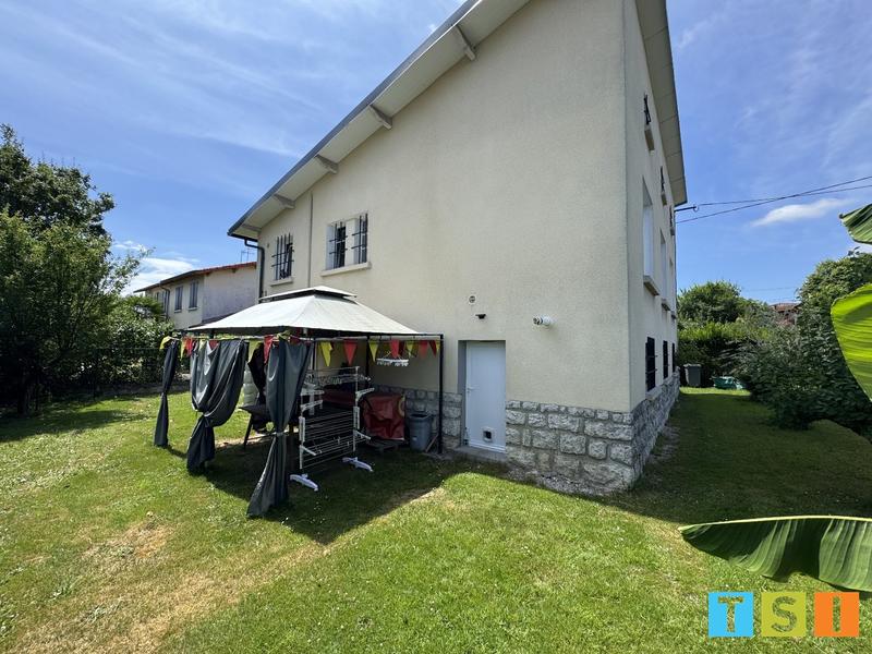 Maison - 130 m² - 6 pièces