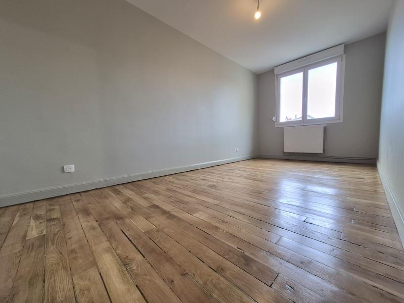 Appartement - 133 m² - 6 pièces