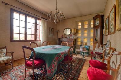 Villa - 206 m² - 7 pièces