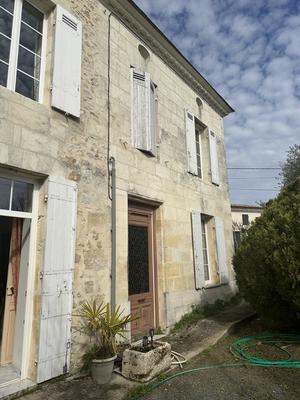Viager - Maison ancienne - 188 m² - 7 pièces