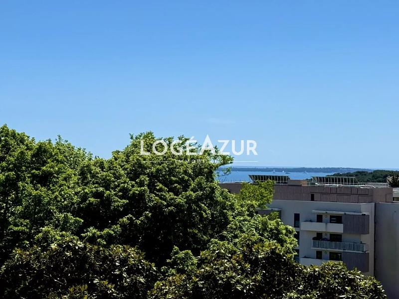 Appartement - 82 m² - 4 pièces