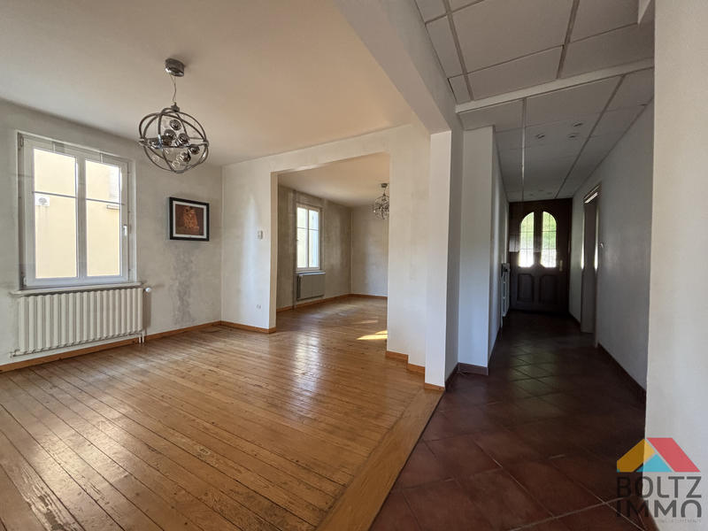 Maison - 155 m² - 6 pièces