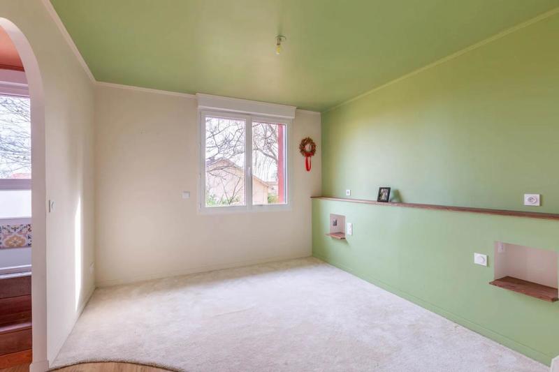 Maison - 111 m² - 5 pièces