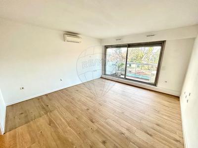 Appartement - 81 m² - 3 pièces