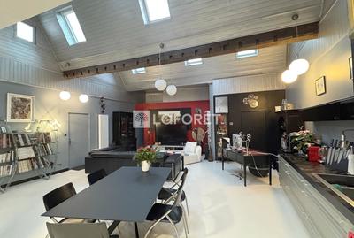 Loft - 185 m² - 5 pièces