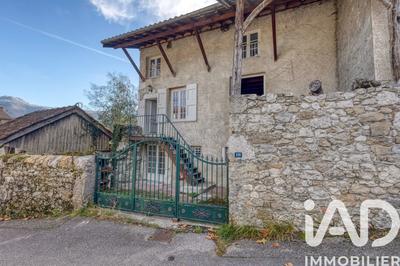 Maison de village - 120 m² - 4 pièces