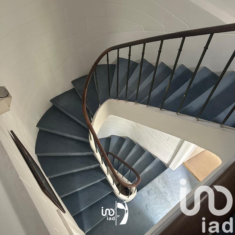 Maison - 246 m² - 7 pièces